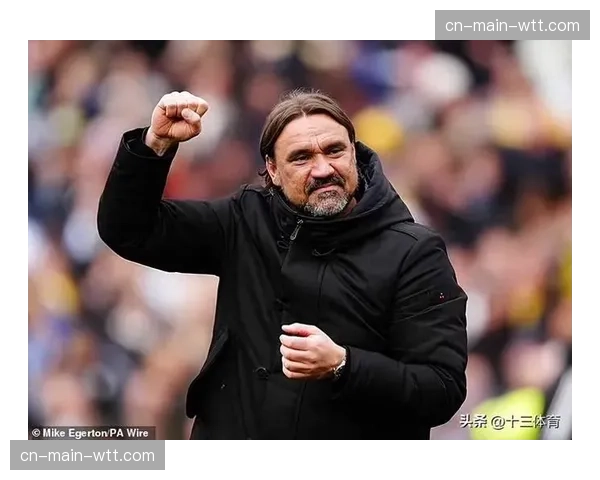 官方：门兴格拉德巴赫主帅法尔克与俱乐部续约至2028年